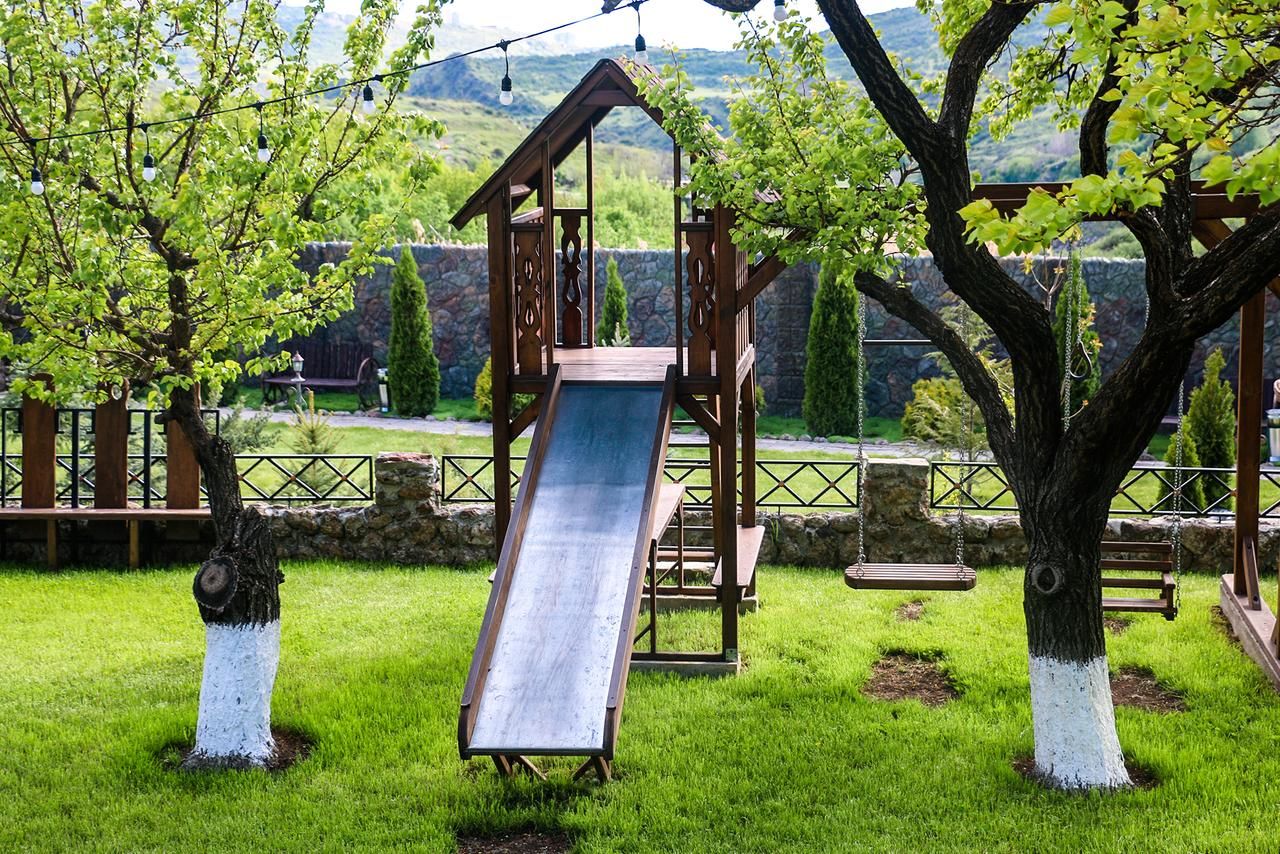Дома для отпуска Villa Hills Ереван-42